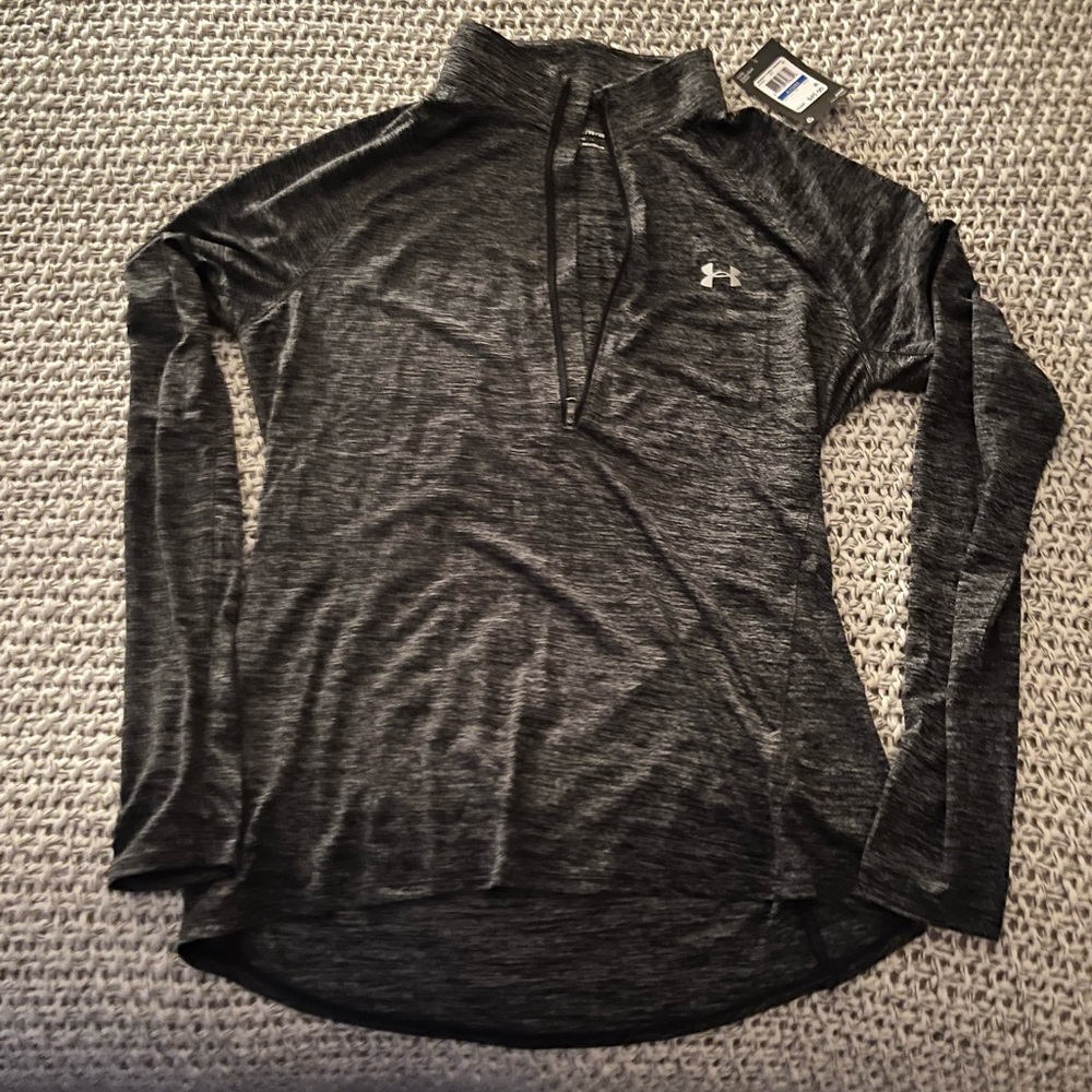 NWT Under Armour Women’s 1/2 Zip Tech shirt